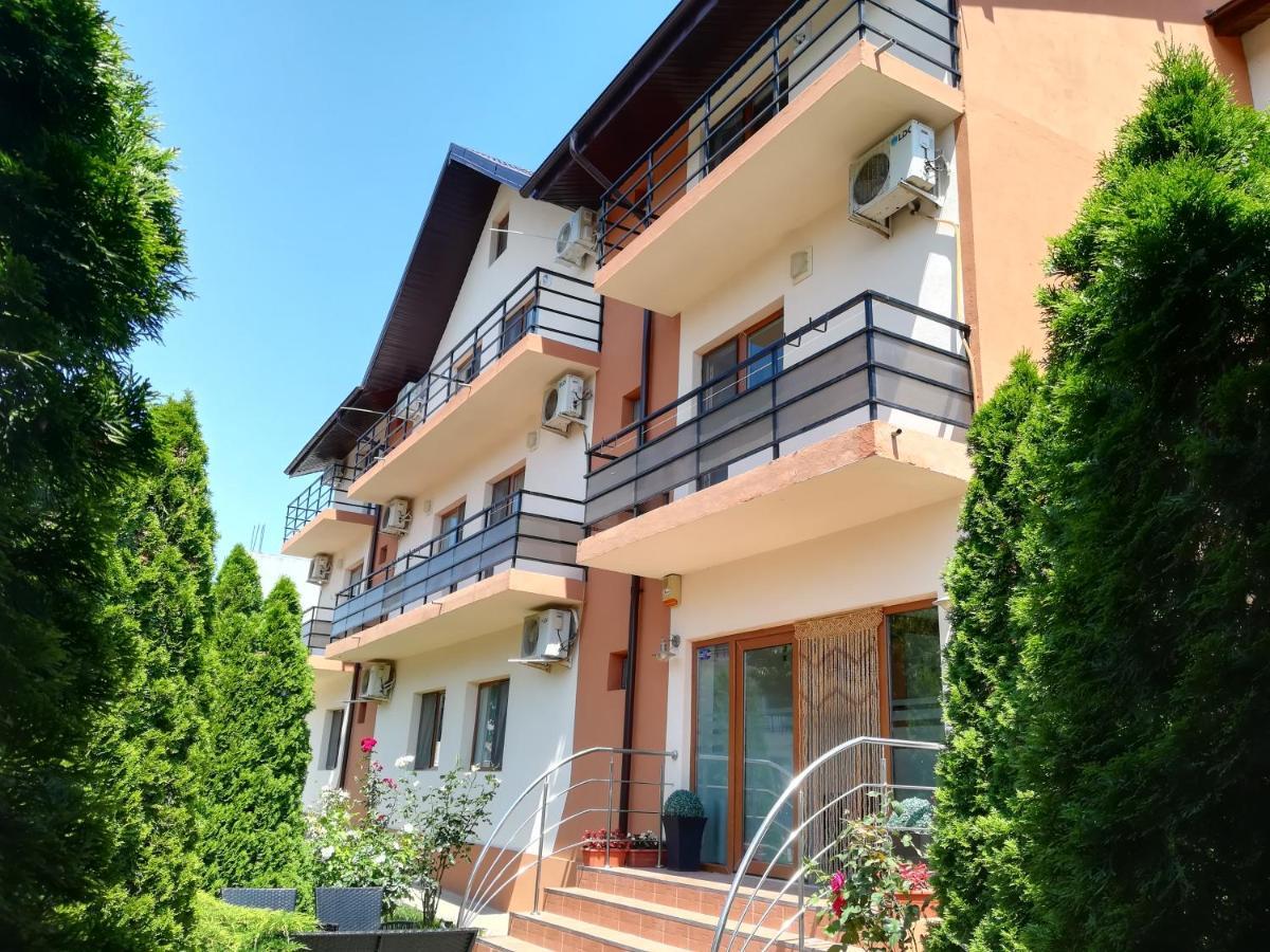 Casa Mevas Hotel Costinesti Bagian luar foto
