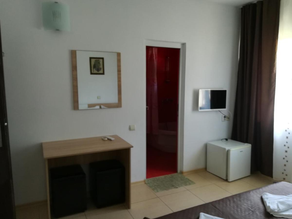 Casa Mevas Hotel Costinesti Bagian luar foto